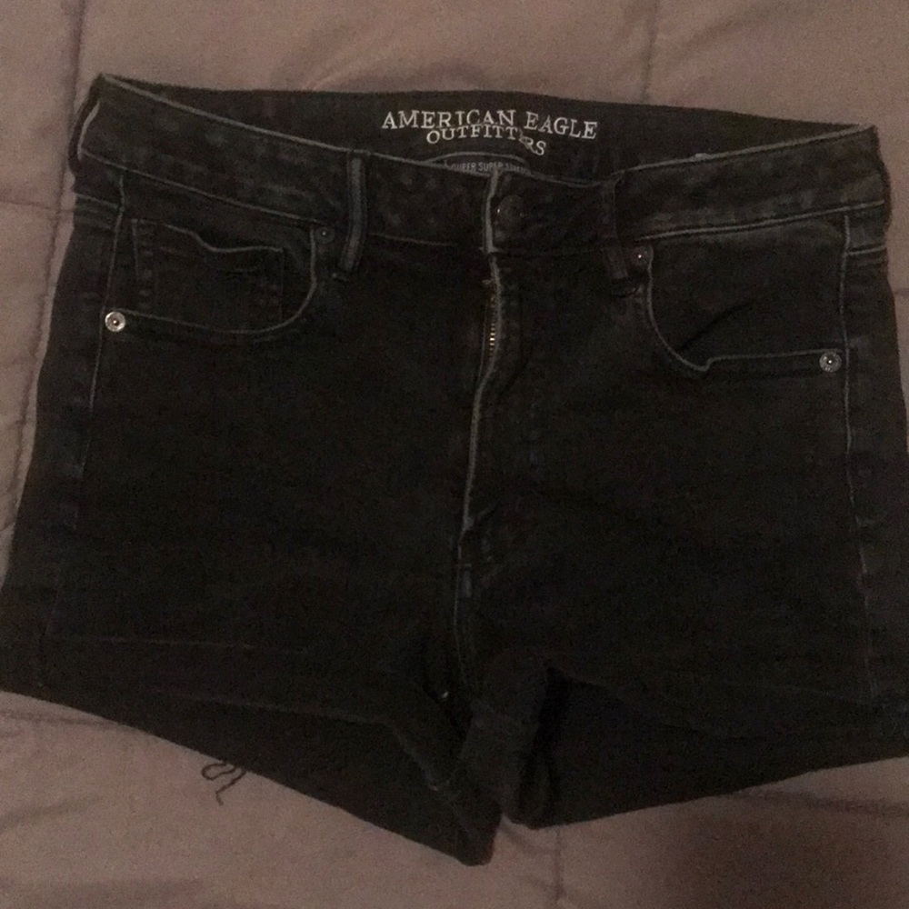 American eagle black super super stretch shorts